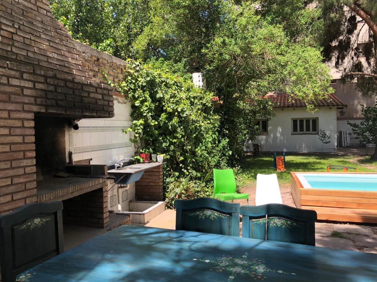 Vila Veinticinco Casa De Huespedes Mendoza Exteriér fotografie